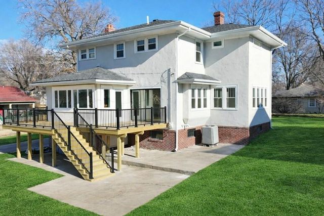 2634 Lucille Avenue, St Joseph, MO 64506