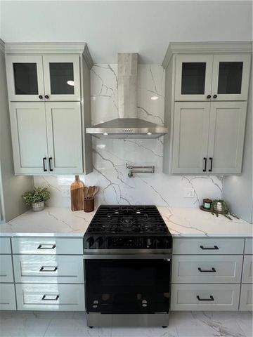 2634 Lucille Avenue, St Joseph, MO 64506