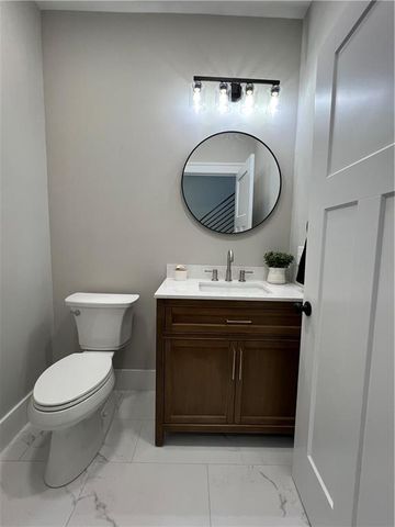 2634 Lucille Avenue, St Joseph, MO 64506