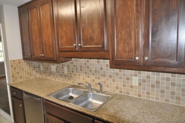 716 W Edgemont Avenue C, Montgomery, AL 36105