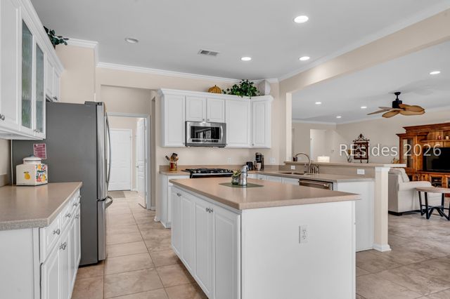 25 Concession Oak Dr, Bluffton, SC 29909