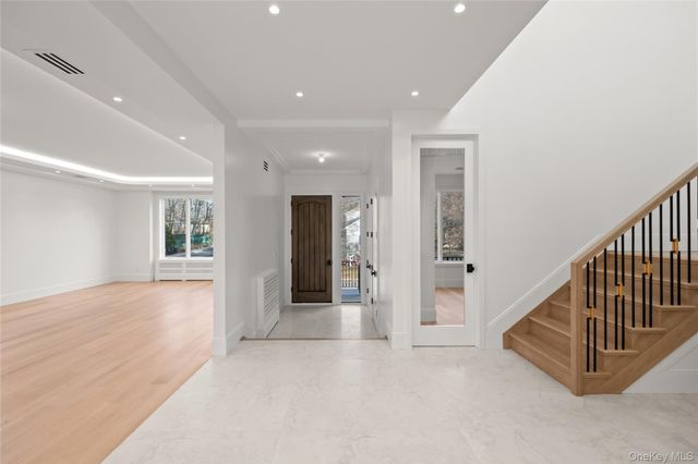 1 Dykstras Way W 201, Monsey, NY 10952