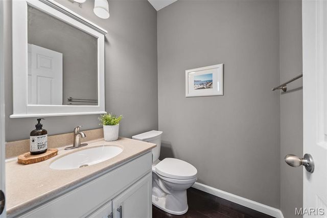 15927 Forest Valley Drive, Ballwin, MO 63021