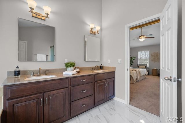 15927 Forest Valley Drive, Ballwin, MO 63021