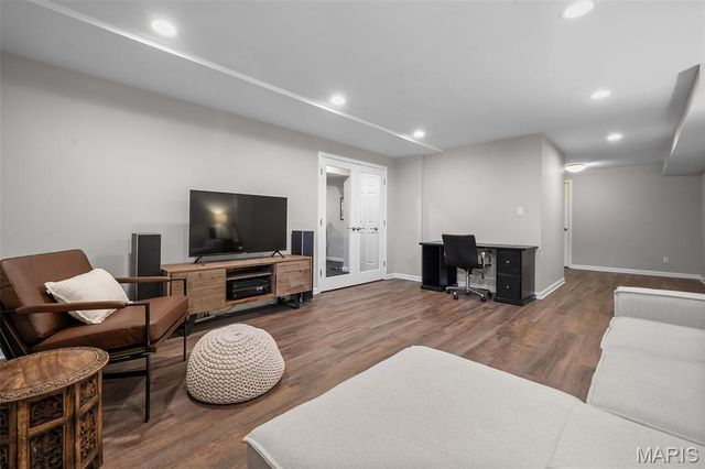 15927 Forest Valley Drive, Ballwin, MO 63021