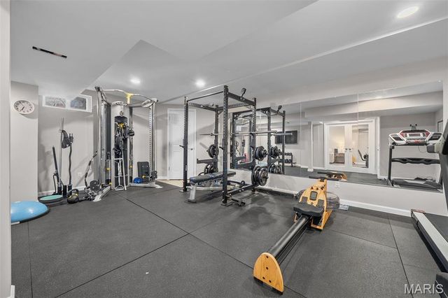 15927 Forest Valley Drive, Ballwin, MO 63021