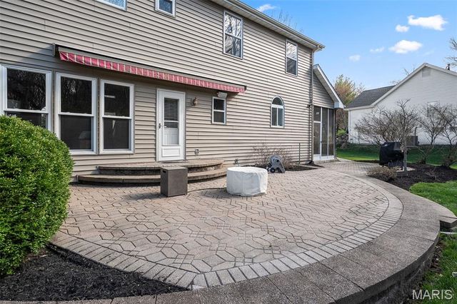 15927 Forest Valley Drive, Ballwin, MO 63021