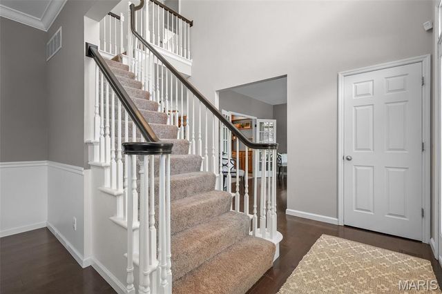 15927 Forest Valley Drive, Ballwin, MO 63021