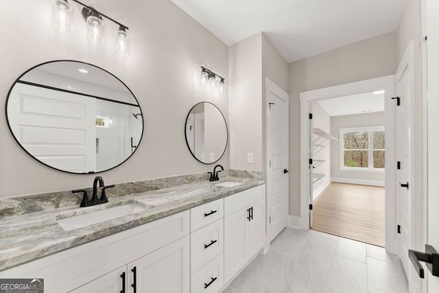 206 Shoals Way, Clarkesville, GA 30523