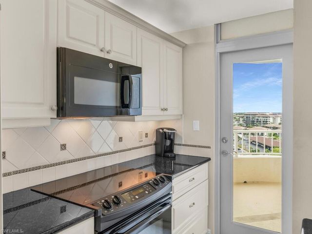 260 Seaview CT 803, Marco Island, FL 34145