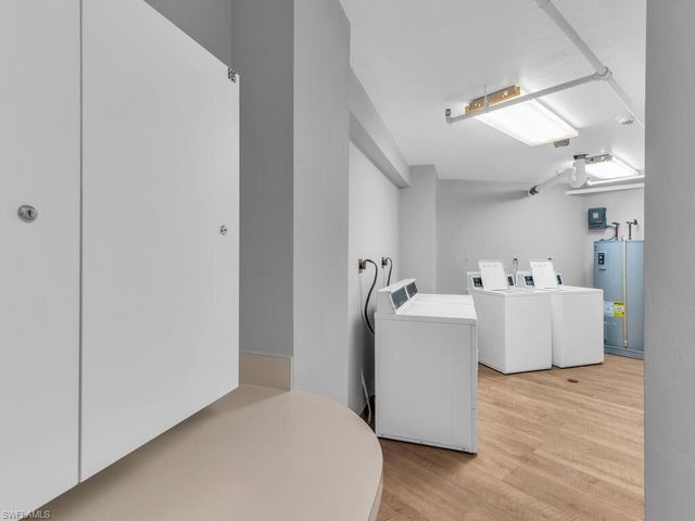 260 Seaview CT 803, Marco Island, FL 34145