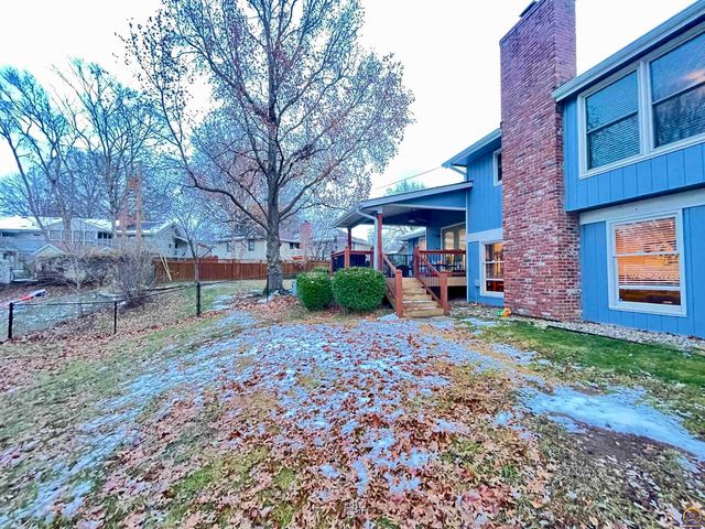 759 SW Prairie CT, Topeka, KS 66609