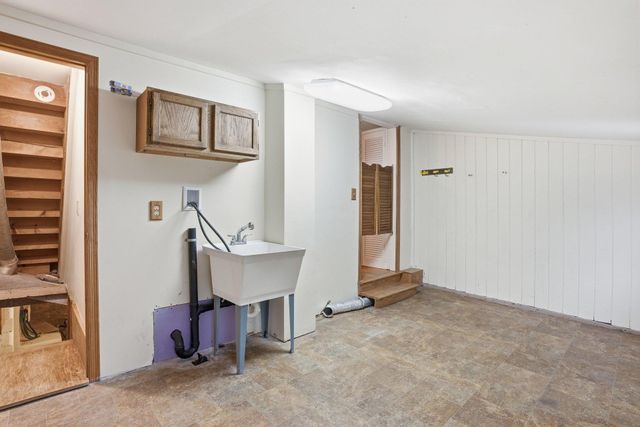 900 Greenvale Avenue W, Northfield, MN 55057