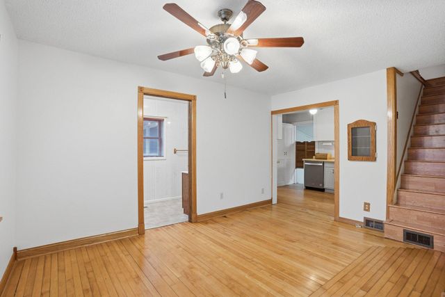 900 Greenvale Avenue W, Northfield, MN 55057