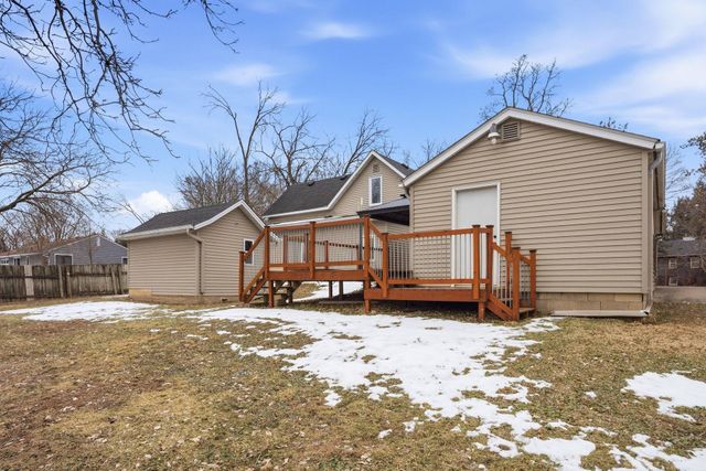 900 Greenvale Avenue W, Northfield, MN 55057