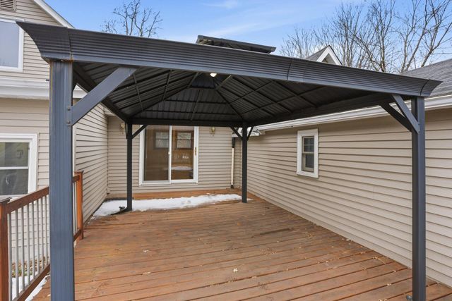 900 Greenvale Avenue W, Northfield, MN 55057