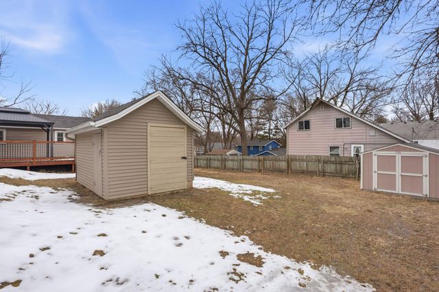 900 Greenvale Avenue W, Northfield, MN 55057