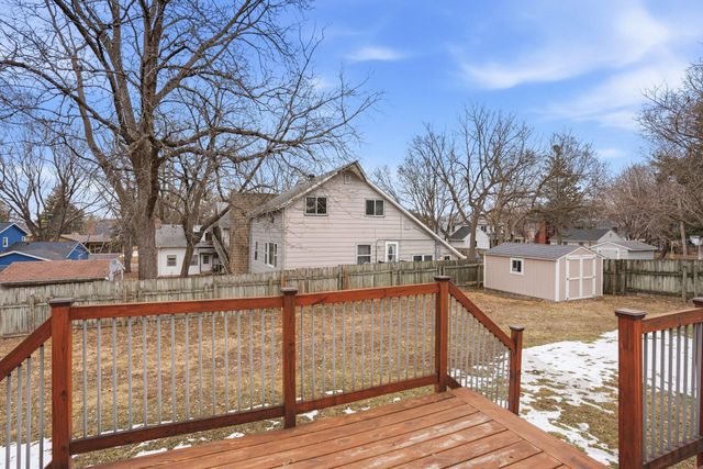 900 Greenvale Avenue W, Northfield, MN 55057
