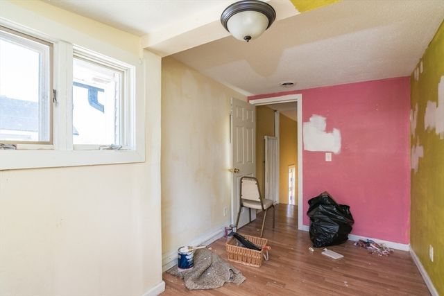32 Randall Place, Springfield, MA 01108