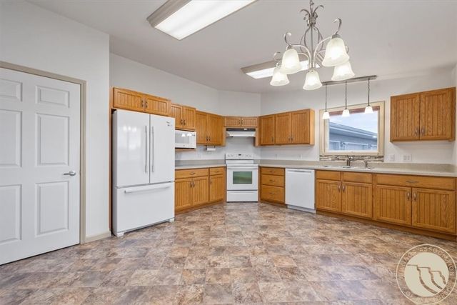 6933 Custer AVENUE, Billings, MT 59106