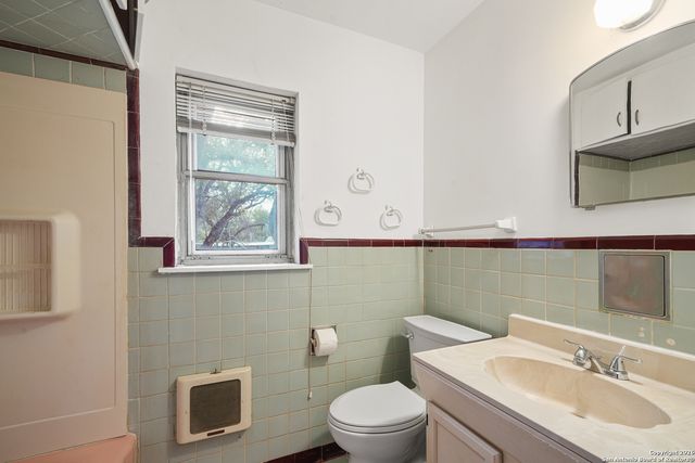 111 Wisteria, San Antonio, TX 78213