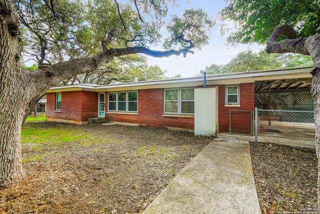 111 Wisteria, San Antonio, TX 78213