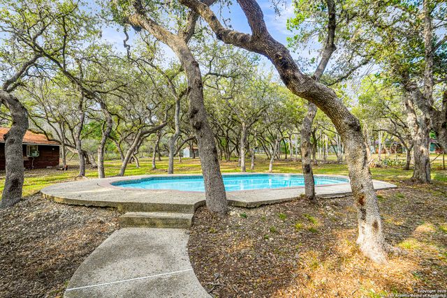 111 Wisteria, San Antonio, TX 78213