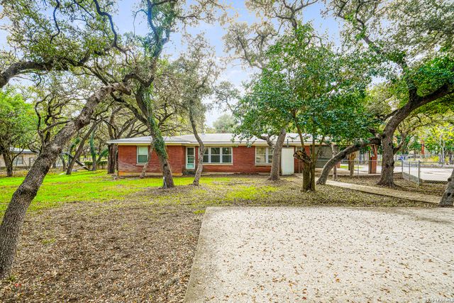 111 Wisteria, San Antonio, TX 78213