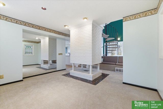 605 Ridge Road N, Council Bluffs, IA 51503