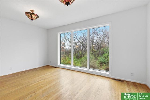 605 Ridge Road N, Council Bluffs, IA 51503