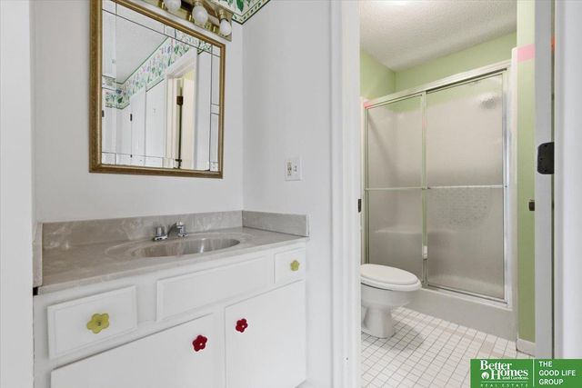 605 Ridge Road N, Council Bluffs, IA 51503