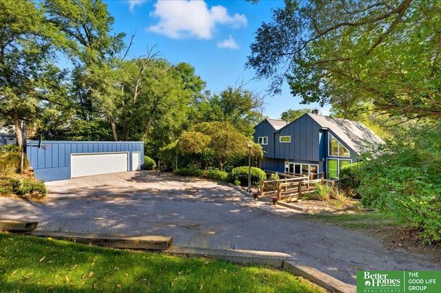 605 Ridge Road N, Council Bluffs, IA 51503