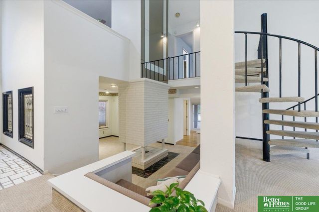 605 Ridge Road N, Council Bluffs, IA 51503