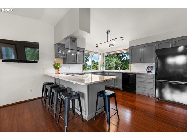33247 WOOD DUCK Ln, Warrenton, OR 97146