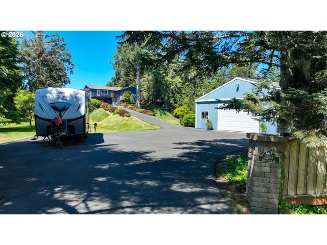 33247 WOOD DUCK Ln, Warrenton, OR 97146