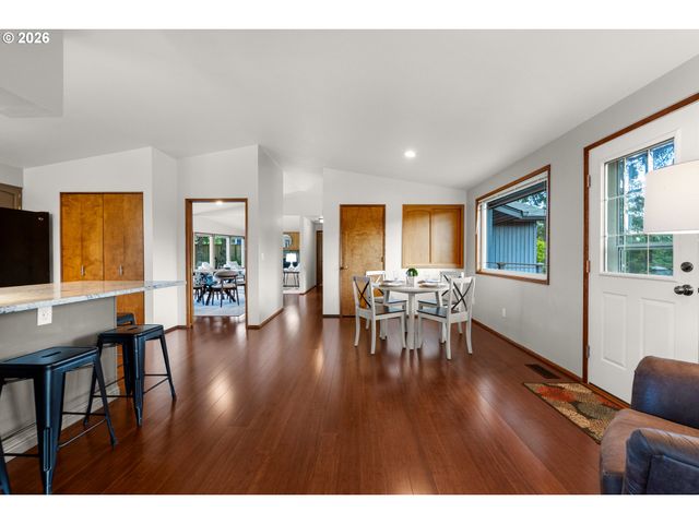 33247 WOOD DUCK Ln, Warrenton, OR 97146