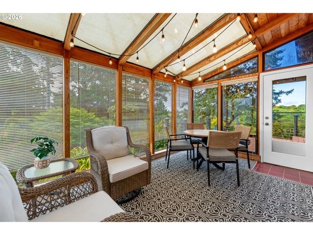 33247 WOOD DUCK Ln, Warrenton, OR 97146