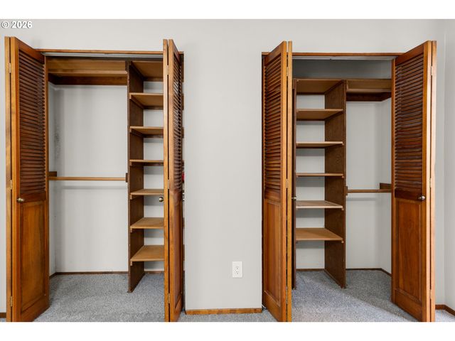 33247 WOOD DUCK Ln, Warrenton, OR 97146