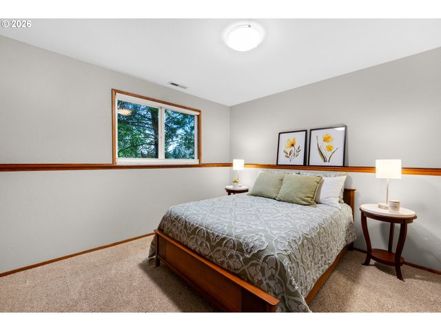 33247 WOOD DUCK Ln, Warrenton, OR 97146