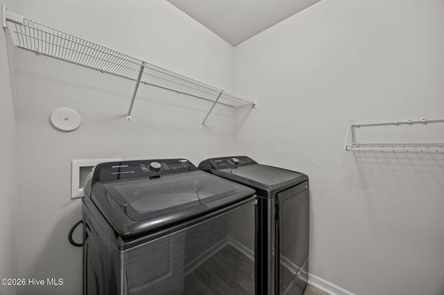 4921 Abbington Oaks Way SE, Southport, NC 28461