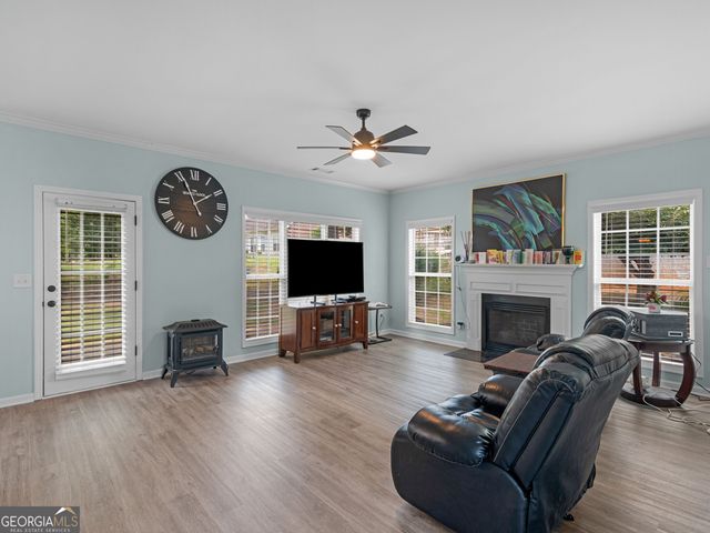 1224 Saxony Drive SE, Conyers, GA 30013