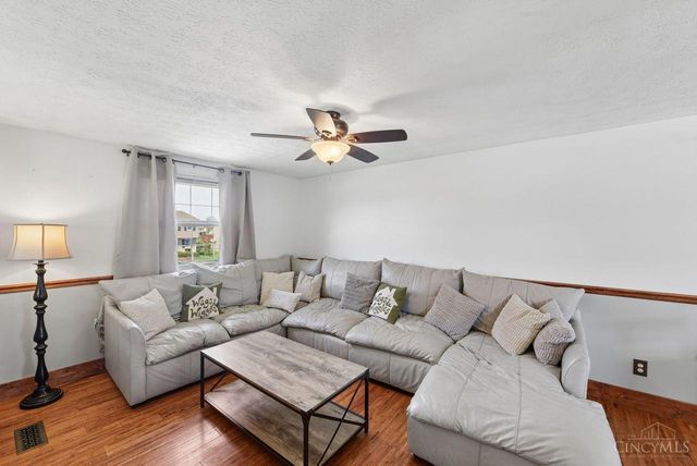 130 Country View Drive, Harrison, OH 45030