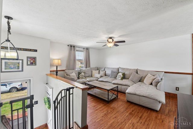 130 Country View Drive, Harrison, OH 45030