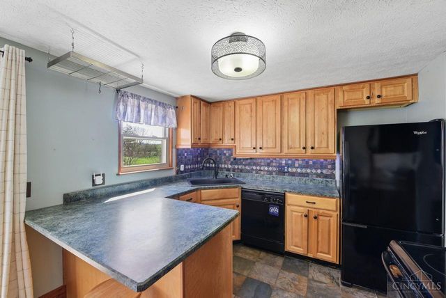 130 Country View Drive, Harrison, OH 45030