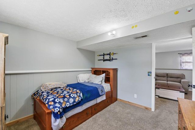 130 Country View Drive, Harrison, OH 45030