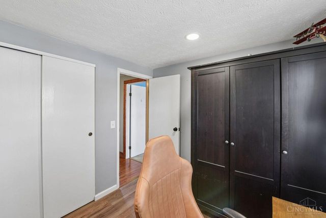 130 Country View Drive, Harrison, OH 45030