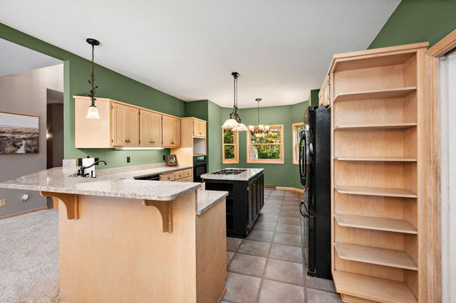 17615 Xenia Street NW, Andover, MN 55304