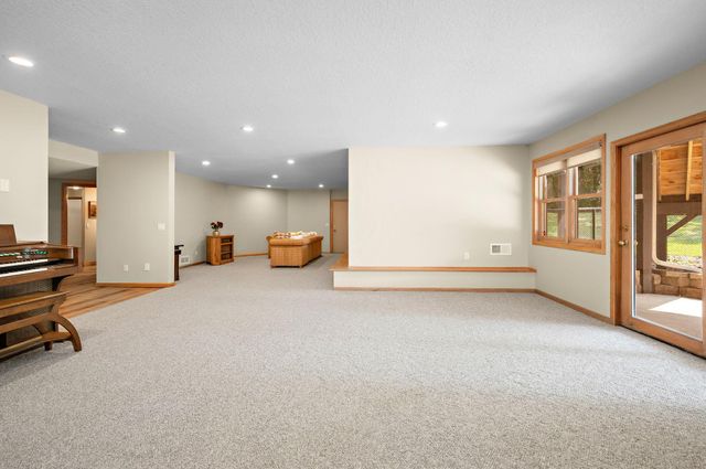17615 Xenia Street NW, Andover, MN 55304