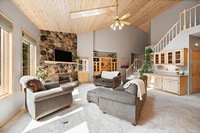 17615 Xenia Street NW, Andover, MN 55304