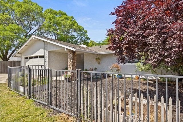 7 Jenny, Chico, CA 95926